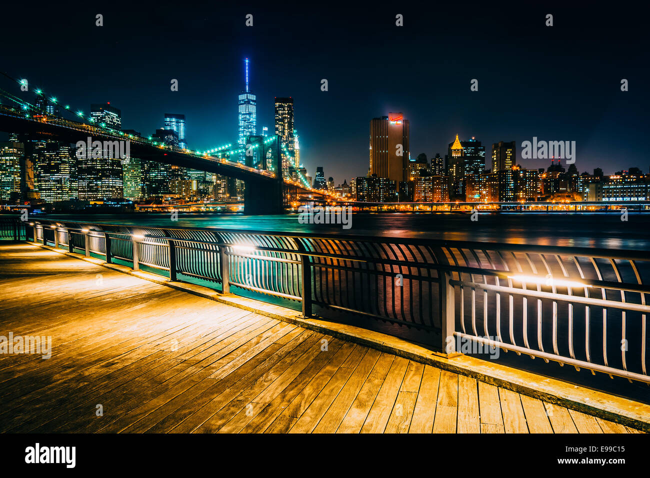 The Brooklyn Bridge and Manhattan Skyline at night seen from Brooklyn Bridge Park, New York. Stock Photo