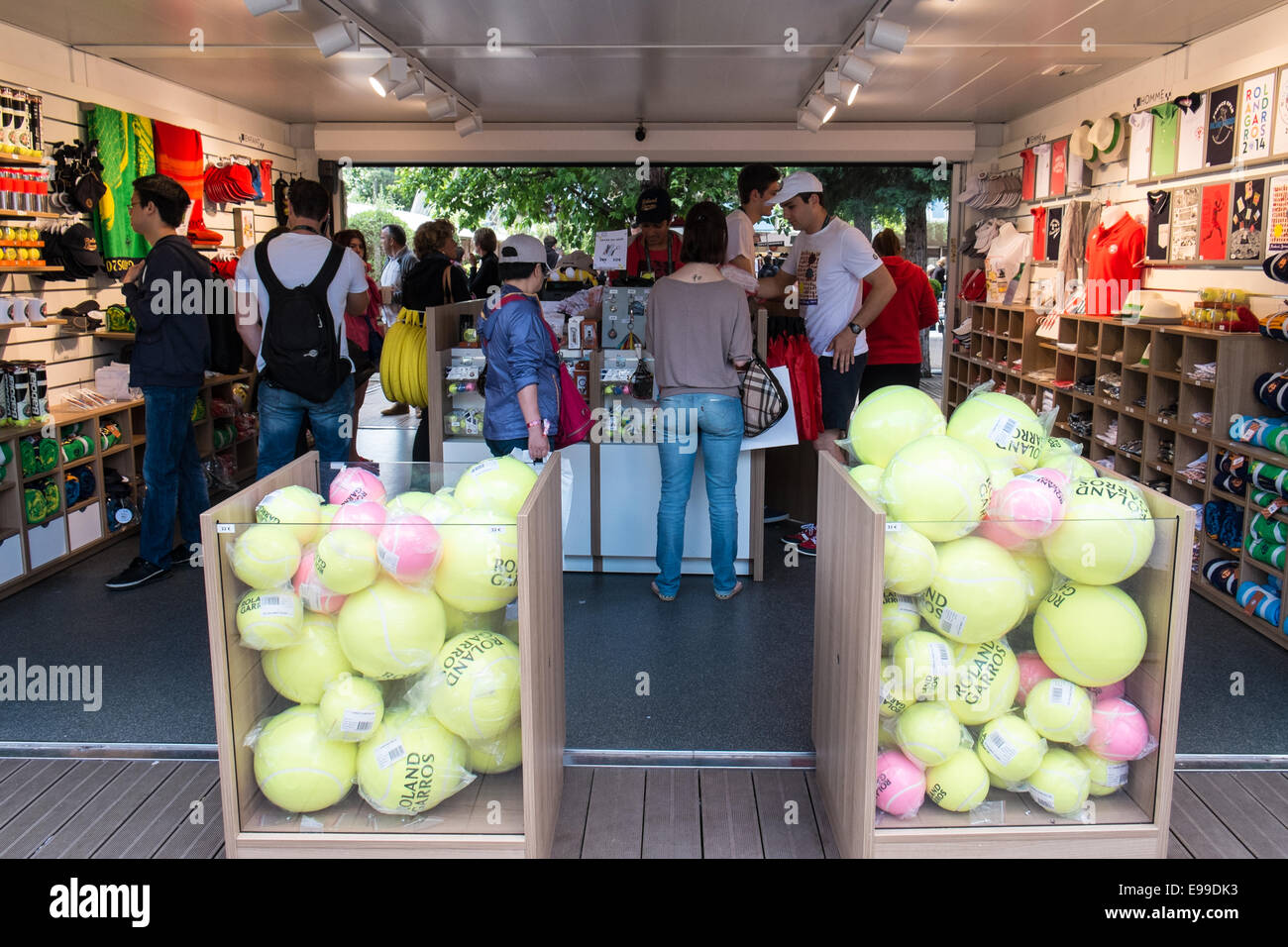 Roland Garros, French Open,ParisFranceShop,souvenirs,Roland Garros, French  Open,Paris,huge,tennis balls, for autographs Stock Photo - Alamy