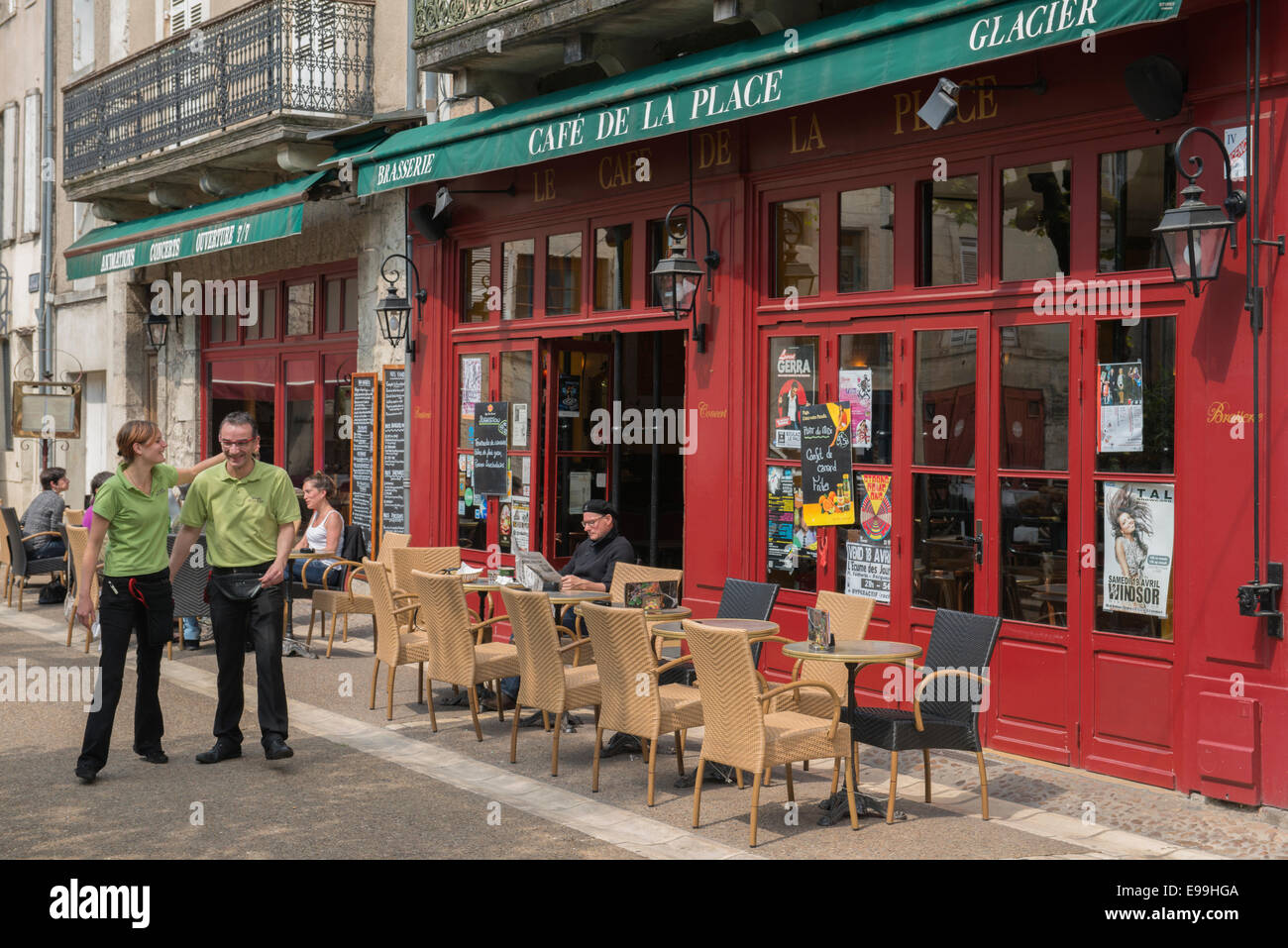 Cafe in Perigueux in the Dordogne department of France Stock Photo - Alamy