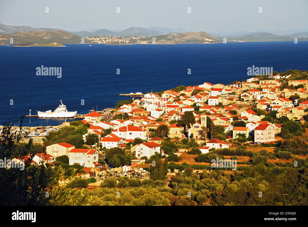 The harbour and village hi-res stock photography and images - Alamy