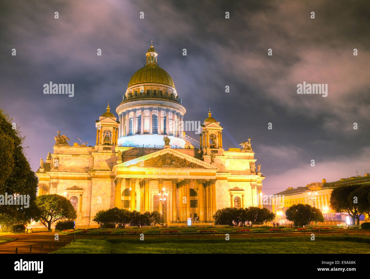 Saint Isaac's Cathedral (Isaakievskiy Sobor Stock Photo - Alamy