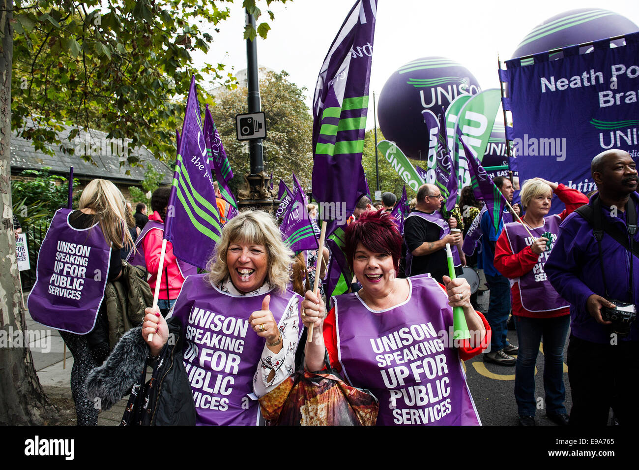 'Britain Needs A Payrise'   A TUC national demonstration in Central London.  Two female members of UNISON. Stock Photo