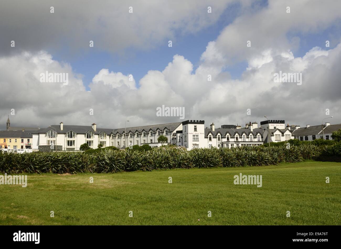 The village of Waterville (Ireland Stock Photo Alamy