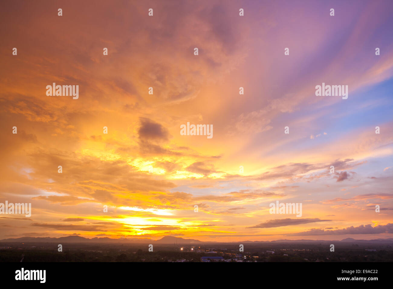 Cityscape Sunset Sky Stock Photo - Alamy