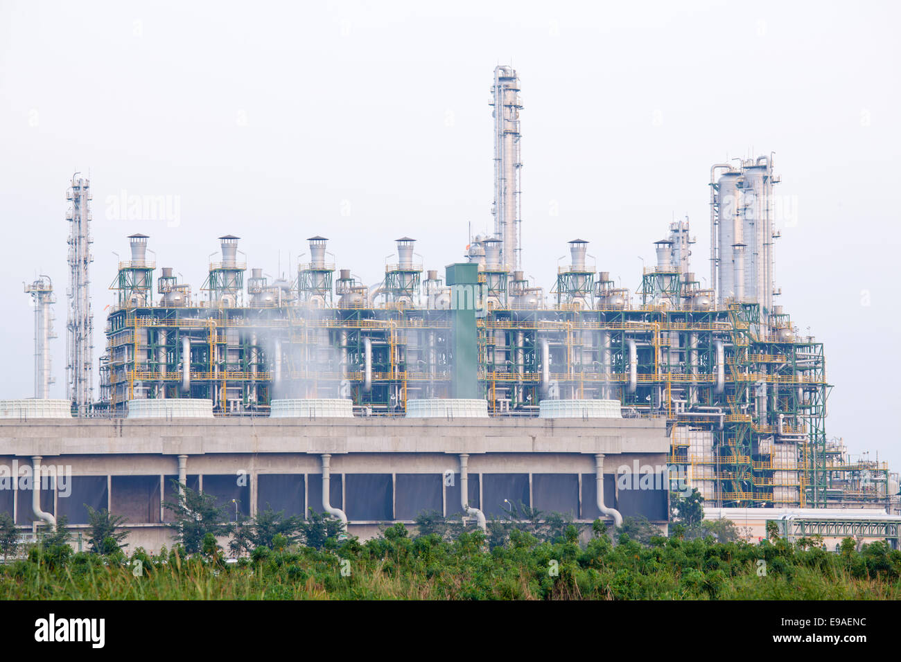 Oil Refinery plant Stock Photo - Alamy
