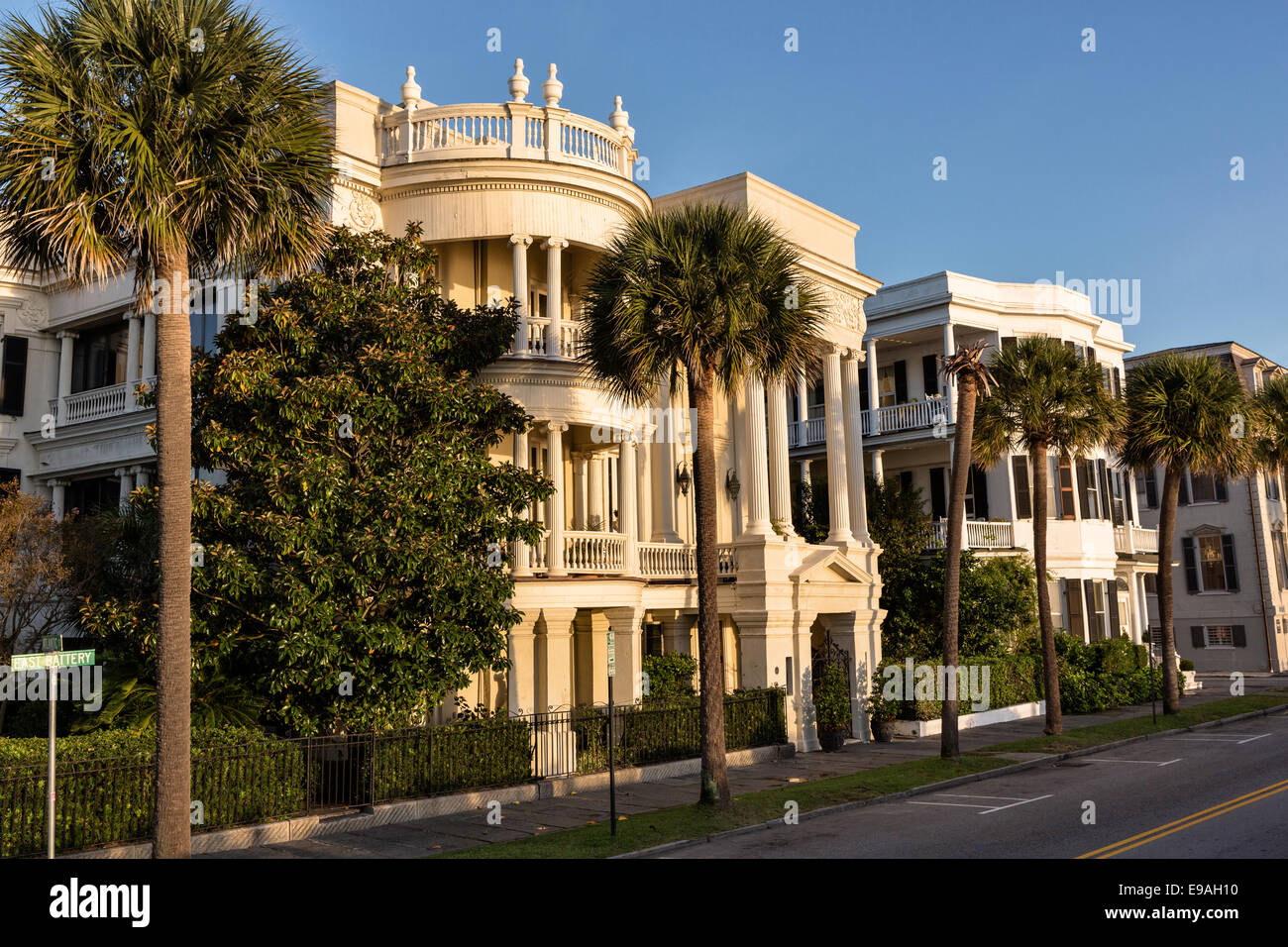 Homes along the Battery in historic Charleston, SC Stock Photo Alamy