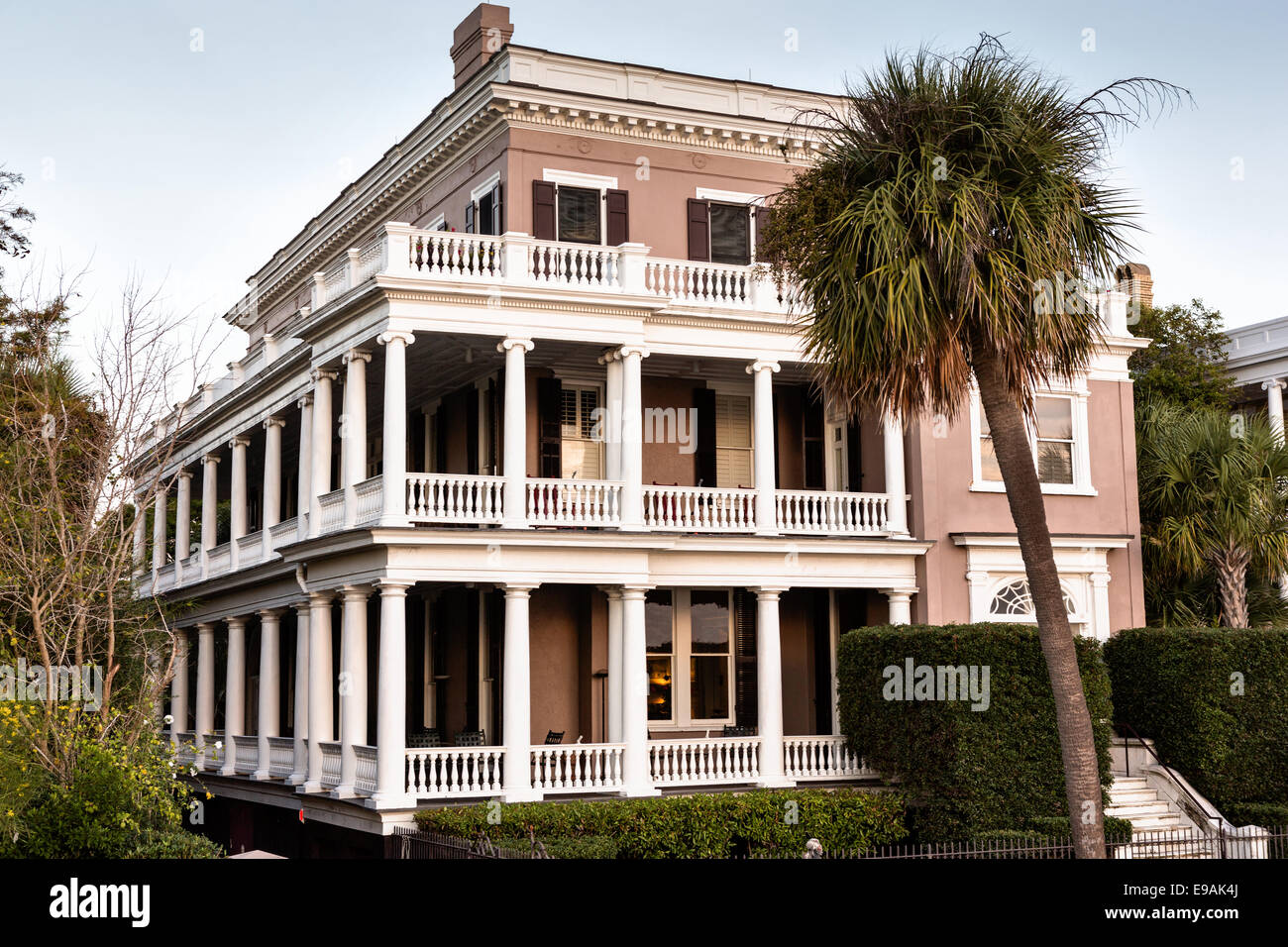 Homes along the Battery in historic Charleston, SC Stock Photo Alamy