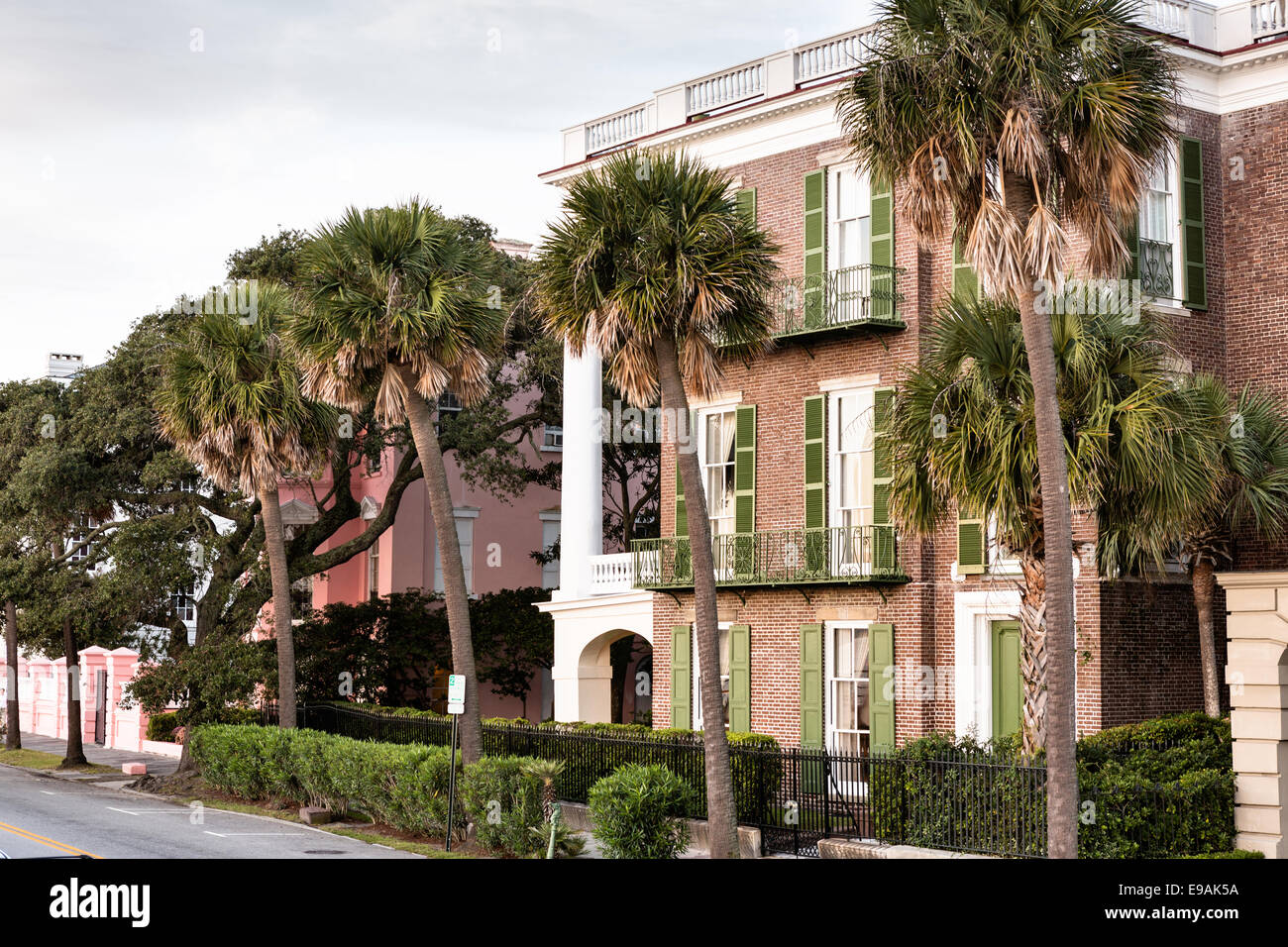 Homes along the Battery in historic Charleston, SC Stock Photo Alamy