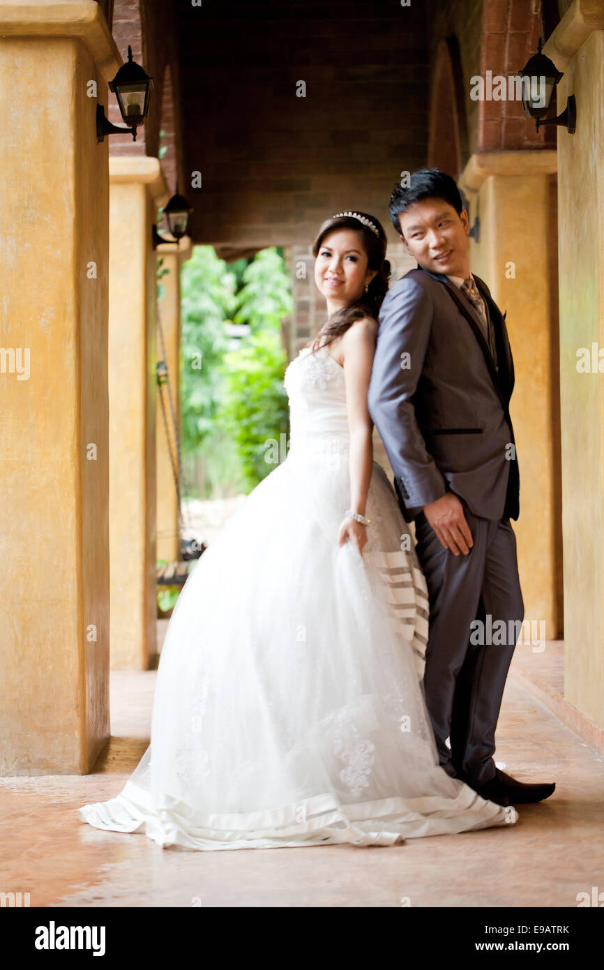 romantic newlywed couples Stock Photo - Alamy