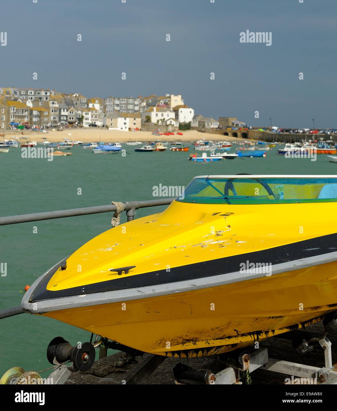 Self drive boat hire hires stock photography and images Alamy