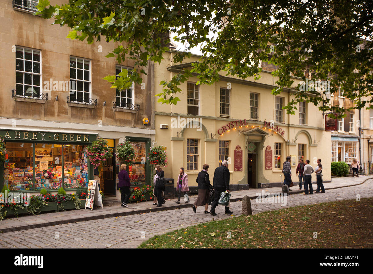 UK, England, Wiltshire, Bath, Abbey Green, gift shop and Crystal Palace pub in historic area