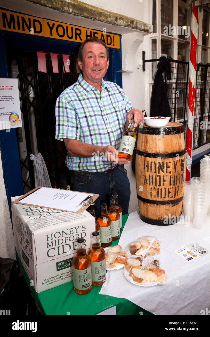 UK, England, Wiltshire, Bath, Green Street, Great Bath Feast food festival street party, Honey’s midford cider stall Stock Photo