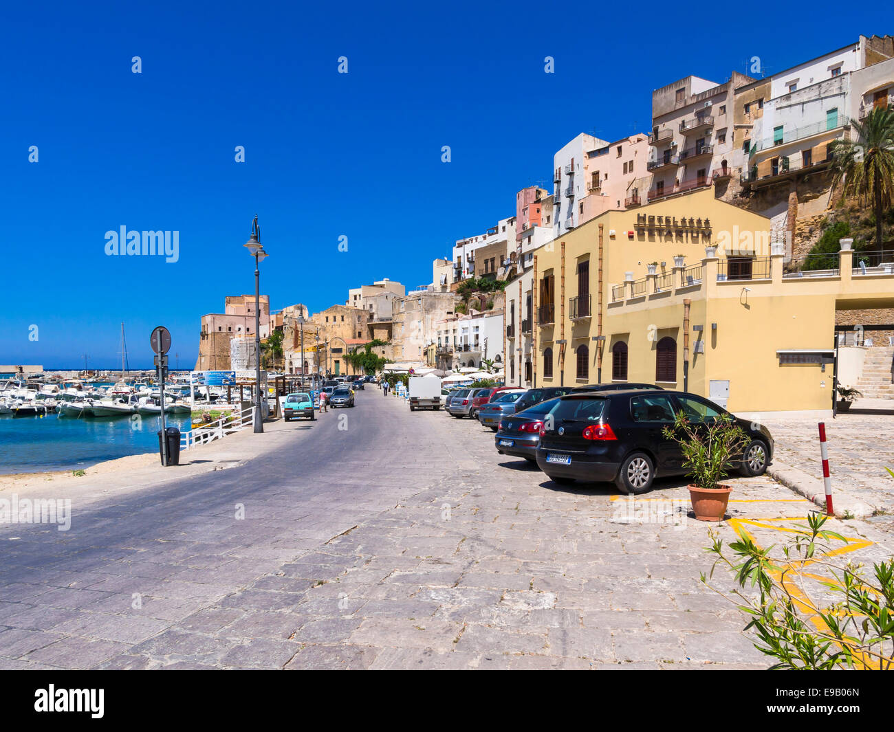 Harbour and promenade, fishing village of Castellammare del Golfo, Province  of Trapani, Sicily, Italy Stock Photo - Alamy