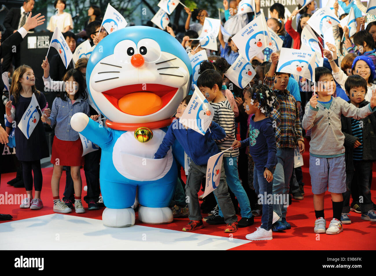 Roppongi Tokyo Japan 23rd Oct 14 Japanese Cartoon Character Doraemon Poses For Stand By Me Doraemon Photocall At The Opening Ceremony For The 27th Tokyo International Film Festival At Roppongi Hills Arena Roppongi Tokyo Japan 23rd Oct 14 Japanese Cartoon Character Doraemon Poses For Stand By Me Doraemon Photocall At The Opening Ceremony For The 27th Tokyo International Film Festival At Roppongi Hills Arena