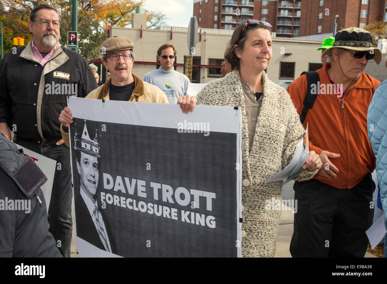 Birmingham, Michigan - People picket the office of David Trott, a prominent foreclosure lawyer, who is running for  Congress. Stock Photo