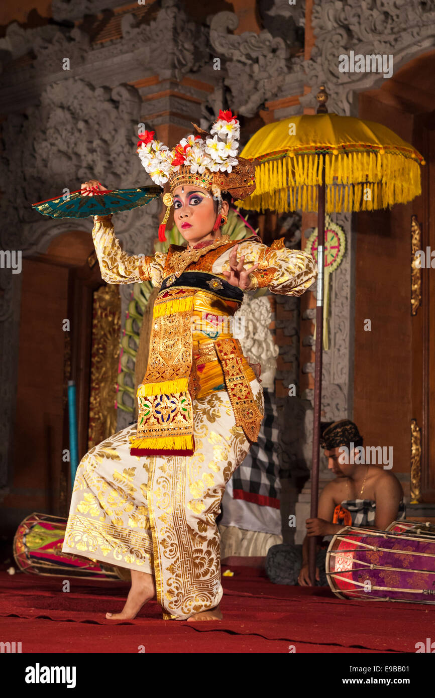 [Legong Trance Dance] performed by beautiful young Balinese woman, [Ubud Palace], Bali, Indonesia Stock Photo