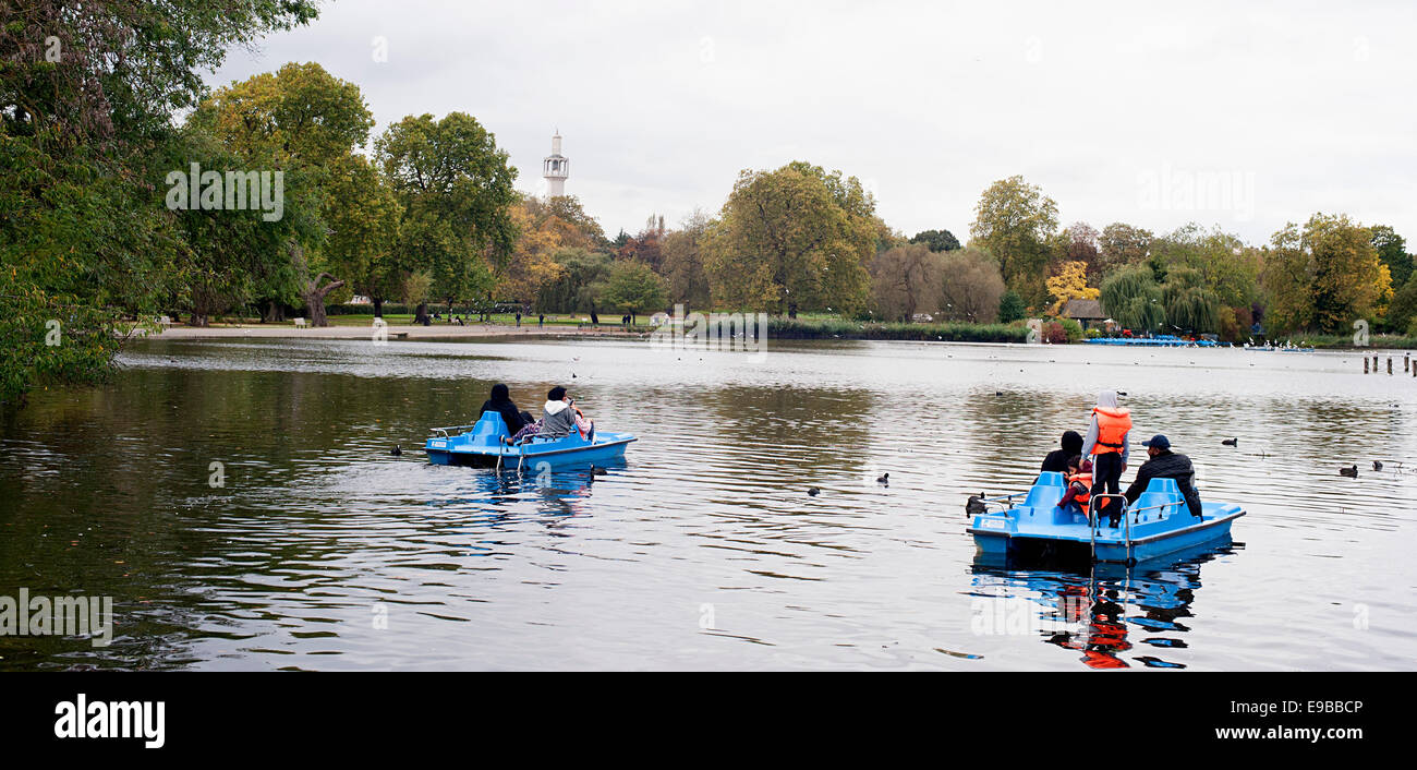 Boating on the lake at Regent's Park, Royal Park of London. Stock Photo