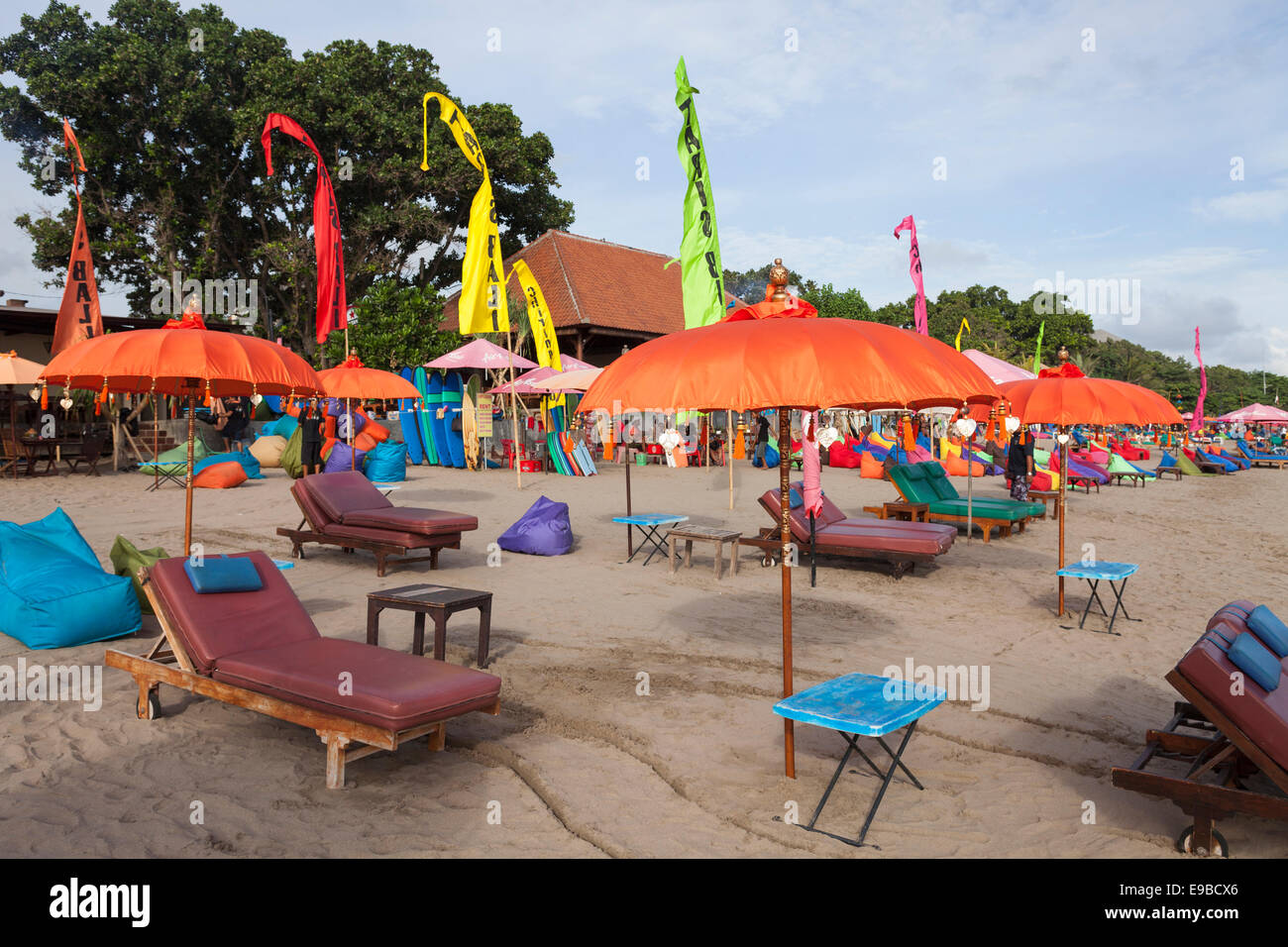 Sunloungers and parasols on [Seminyak Beach], Bali, Indonesia Stock Photo -  Alamy