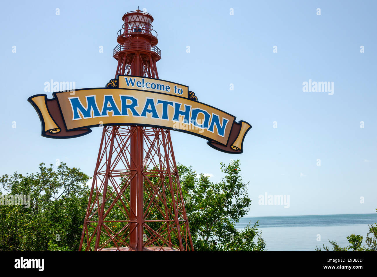 Florida Fl South Keys Marathon Welcome Sign Logo Miniature Lighthouse Tower Sightseeing Visitors Travel Traveling Tour Tourist Tourism Landm Stock Photo Alamy