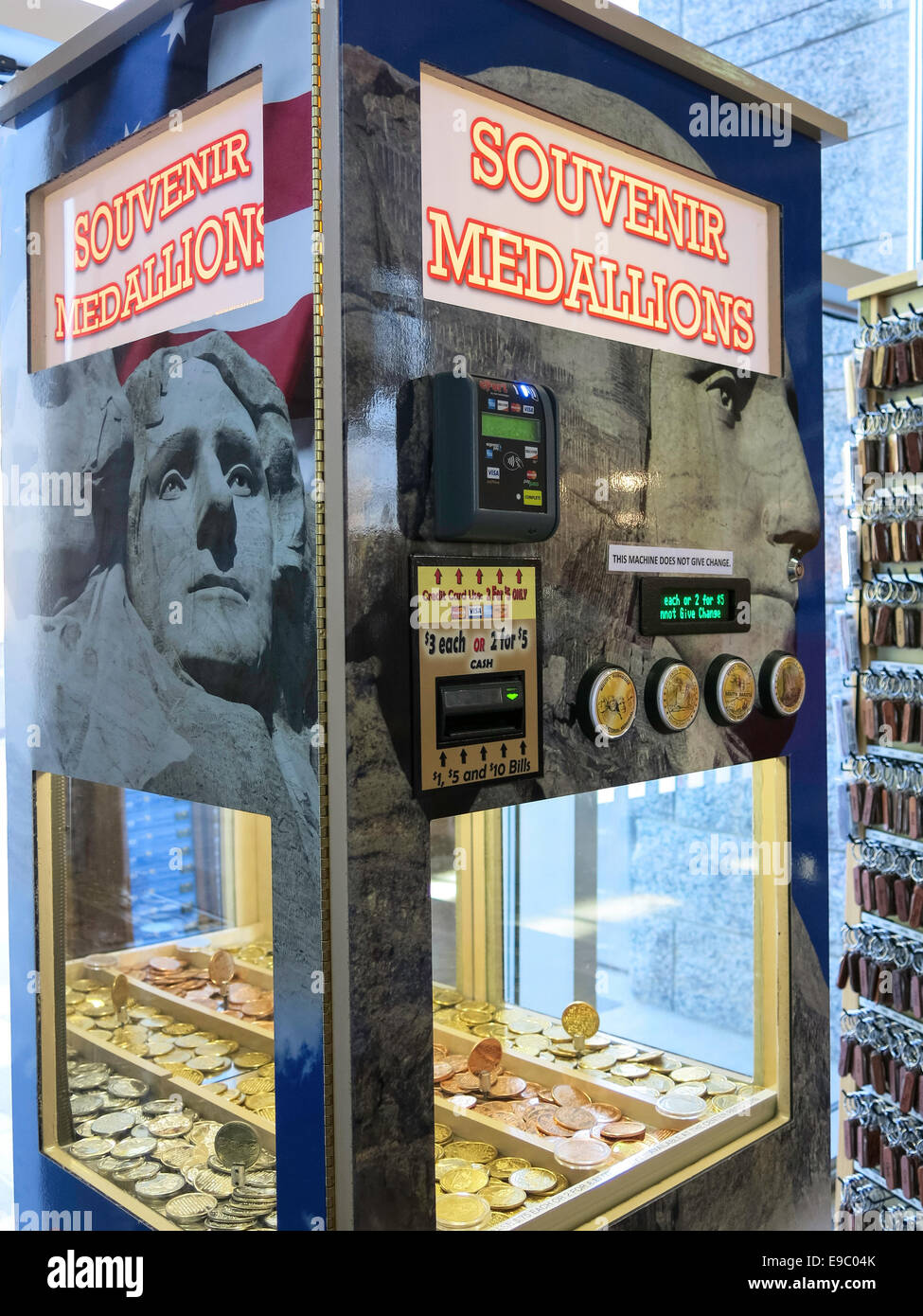 Gift Shop at Mount Rushmore National Memorial in the Black Hills, South Dakota, USA Stock Photo