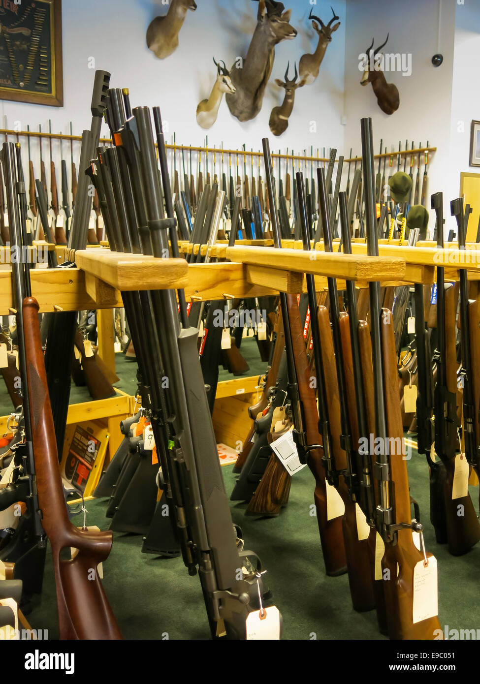 Rapid firearms hires stock photography and images Alamy