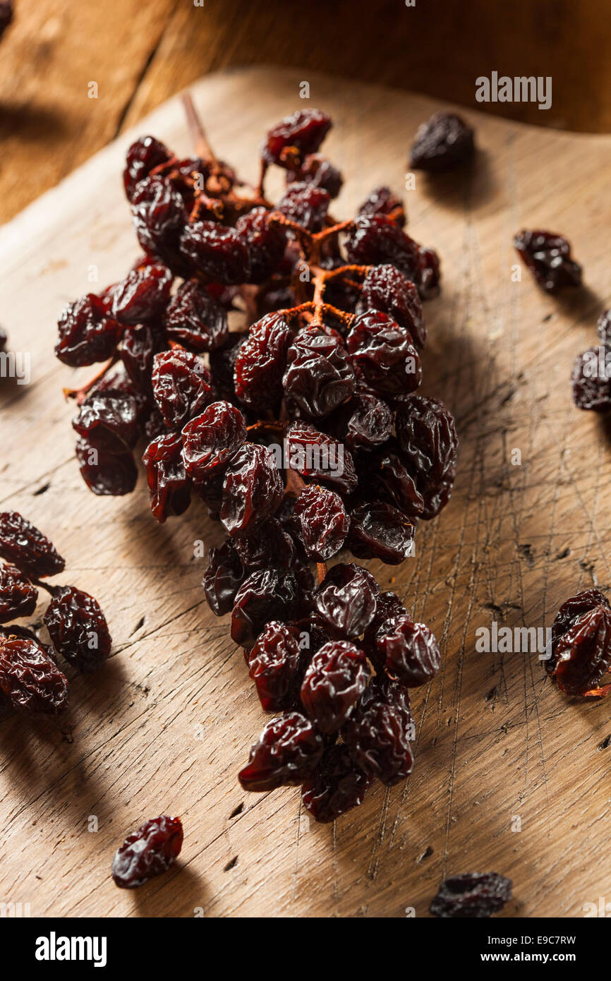 Organic Dry Raw Raisins on the Vine Stock Photo Alamy