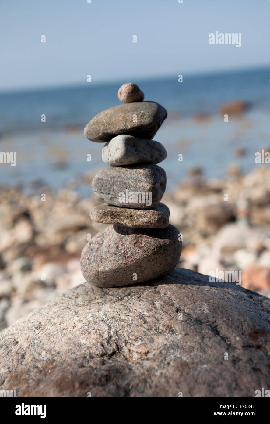 Pebble stone tower at the beach hi-res stock photography and images - Alamy