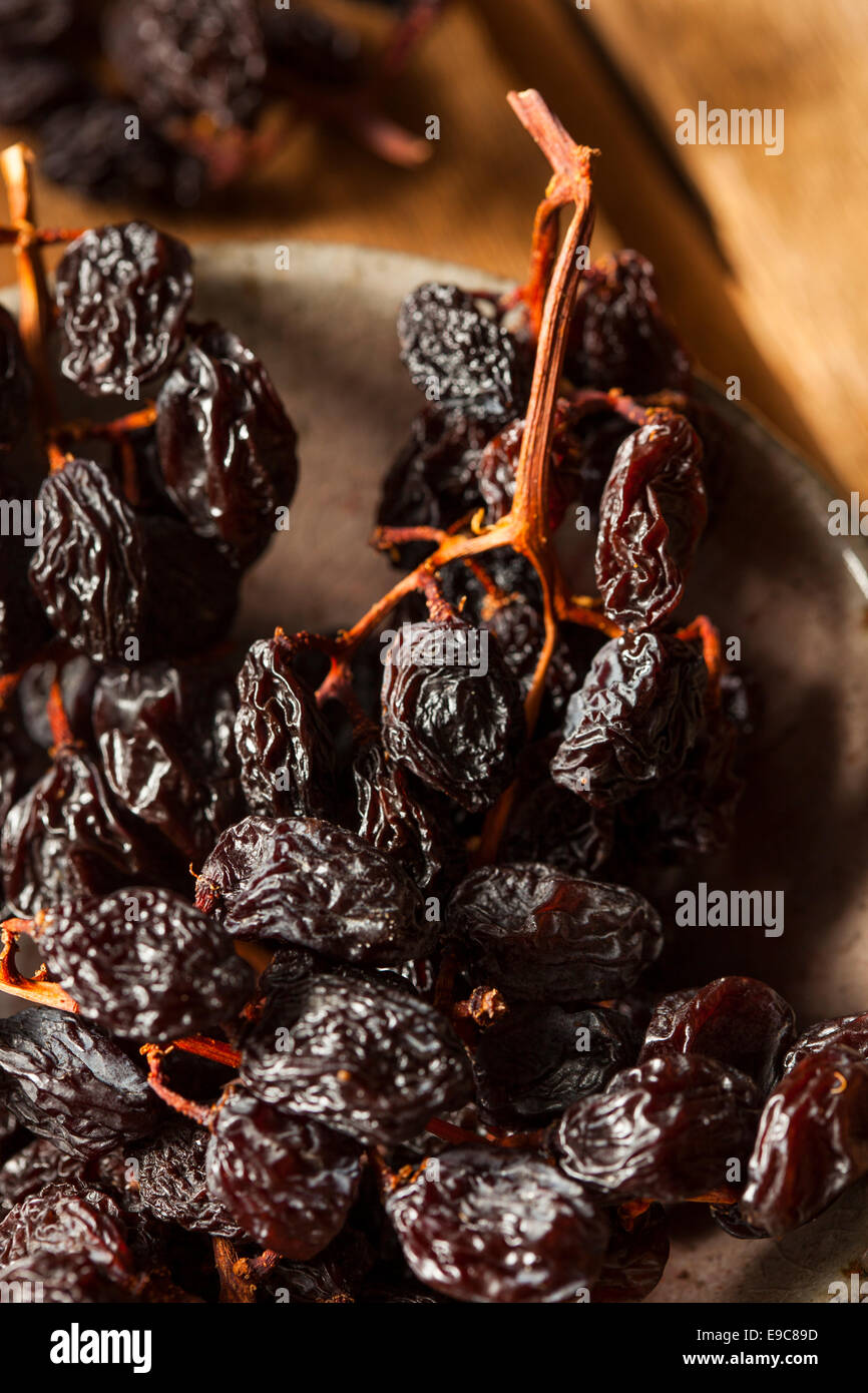 Raisins on the vine hires stock photography and images Alamy