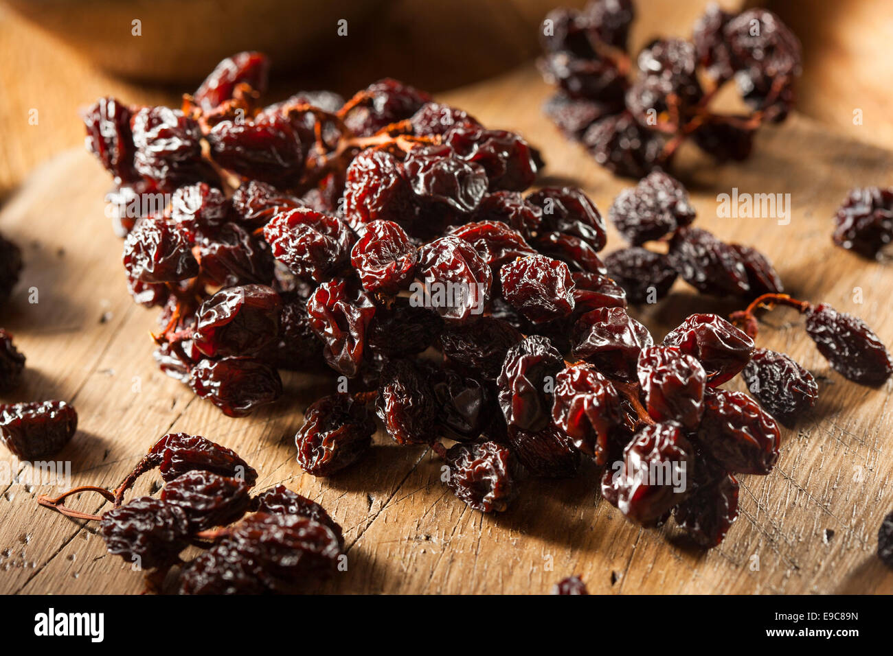 Organic Dry Raw Raisins on the Vine Stock Photo Alamy