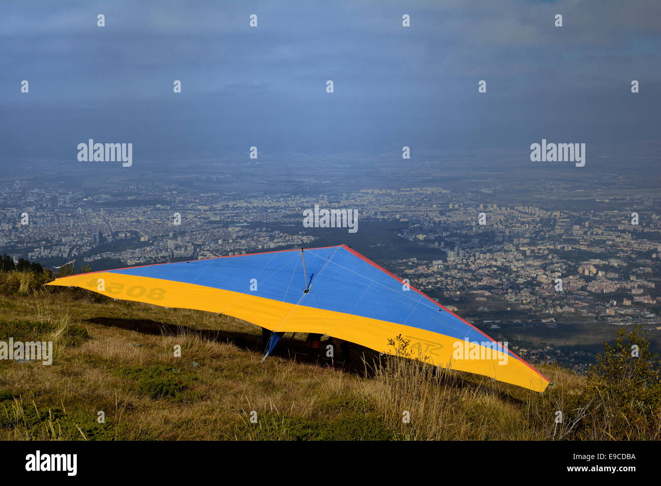 Hang gliding take-off at Vitosha mountain near Sofia,Bulgaria Stock Photo