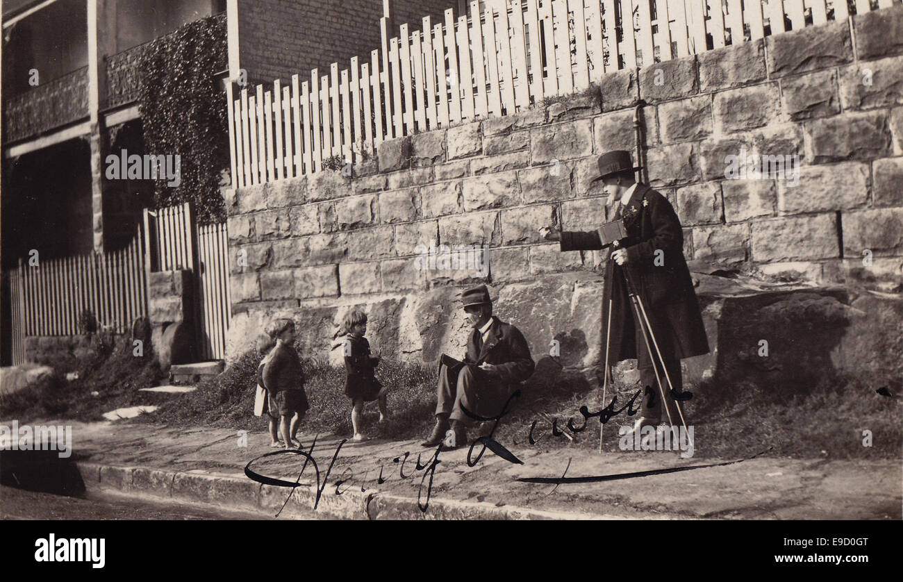 Henry Lawson & Children [RAHS Collection] 13981404964 o Stock Photo