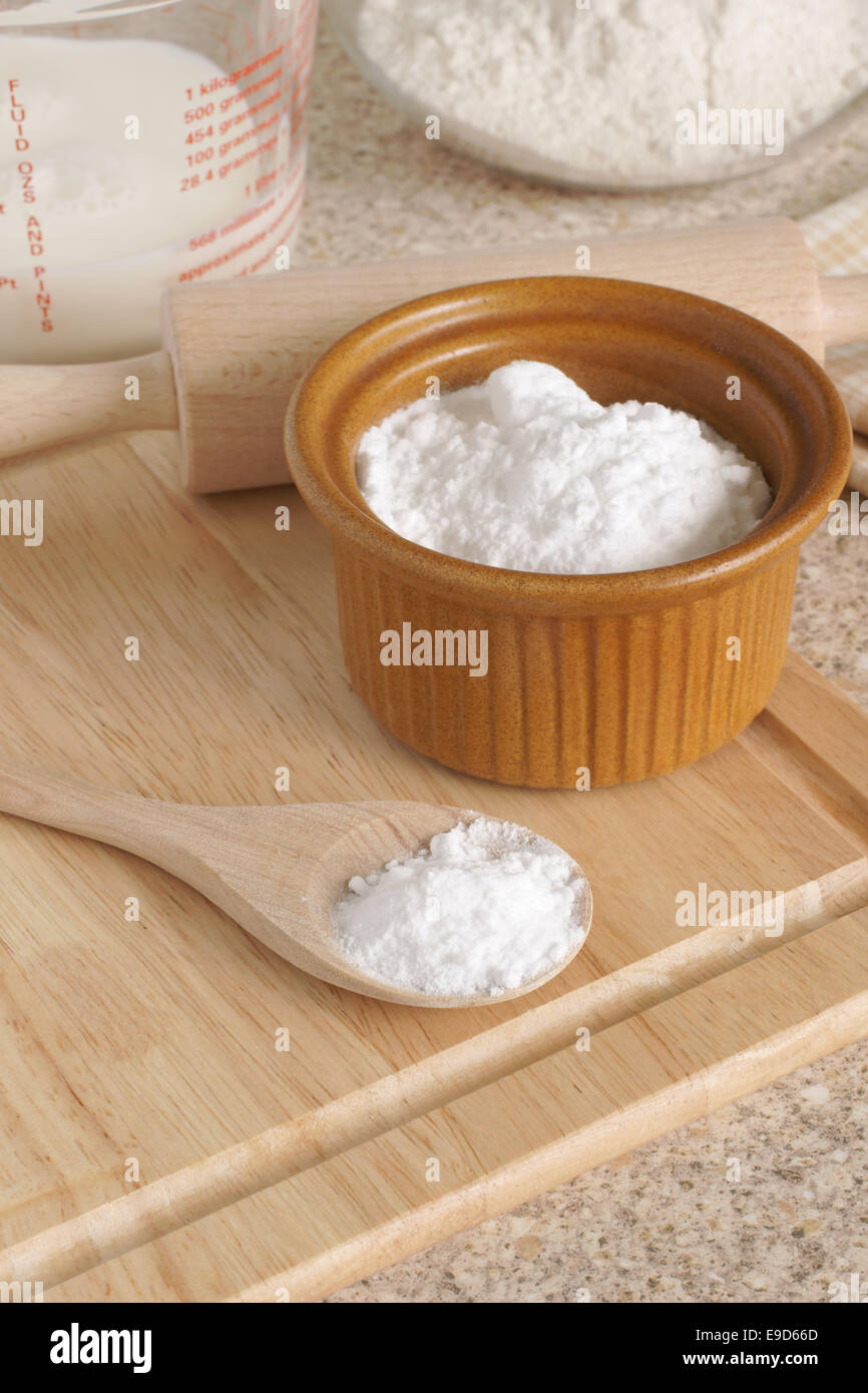 Sodium bicarbonate hires stock photography and images Alamy