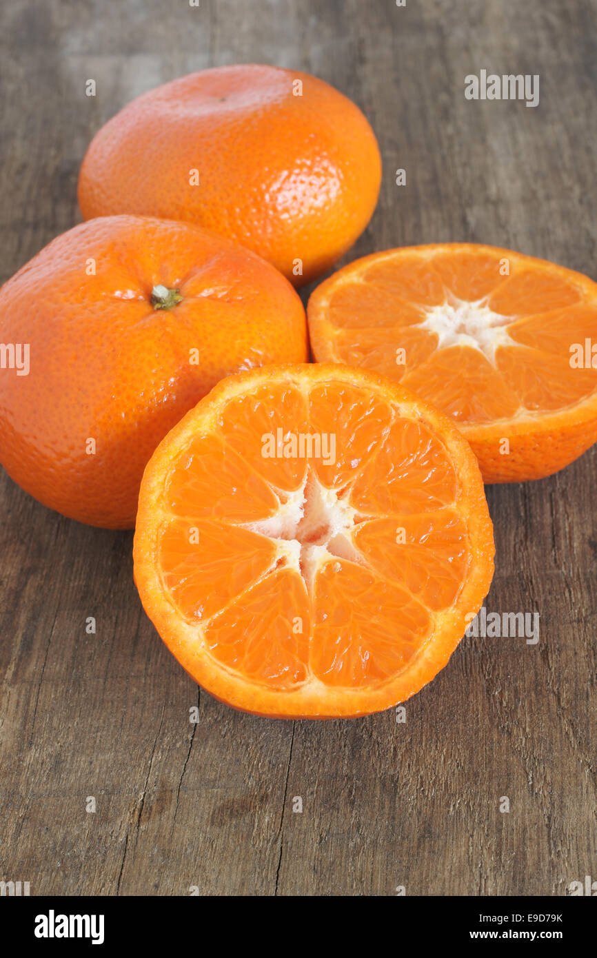 Satsuma is a seedless and easy peeling citrus fruit Stock Photo Alamy