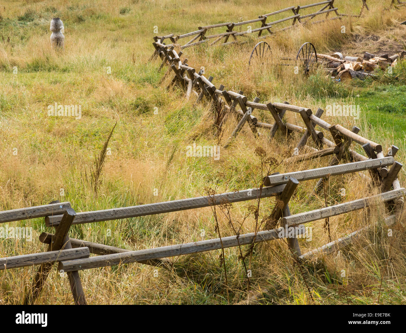 Snake fence hires stock photography and images Alamy