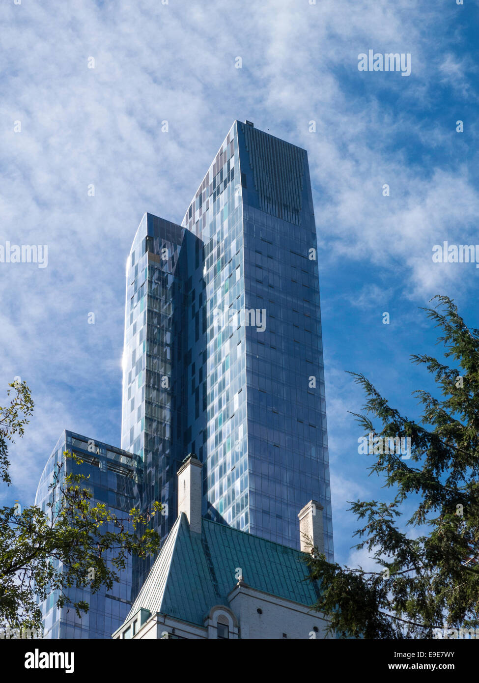 One57 Highrise Building, 57th Street, NYC, USA Stock Photo - Alamy