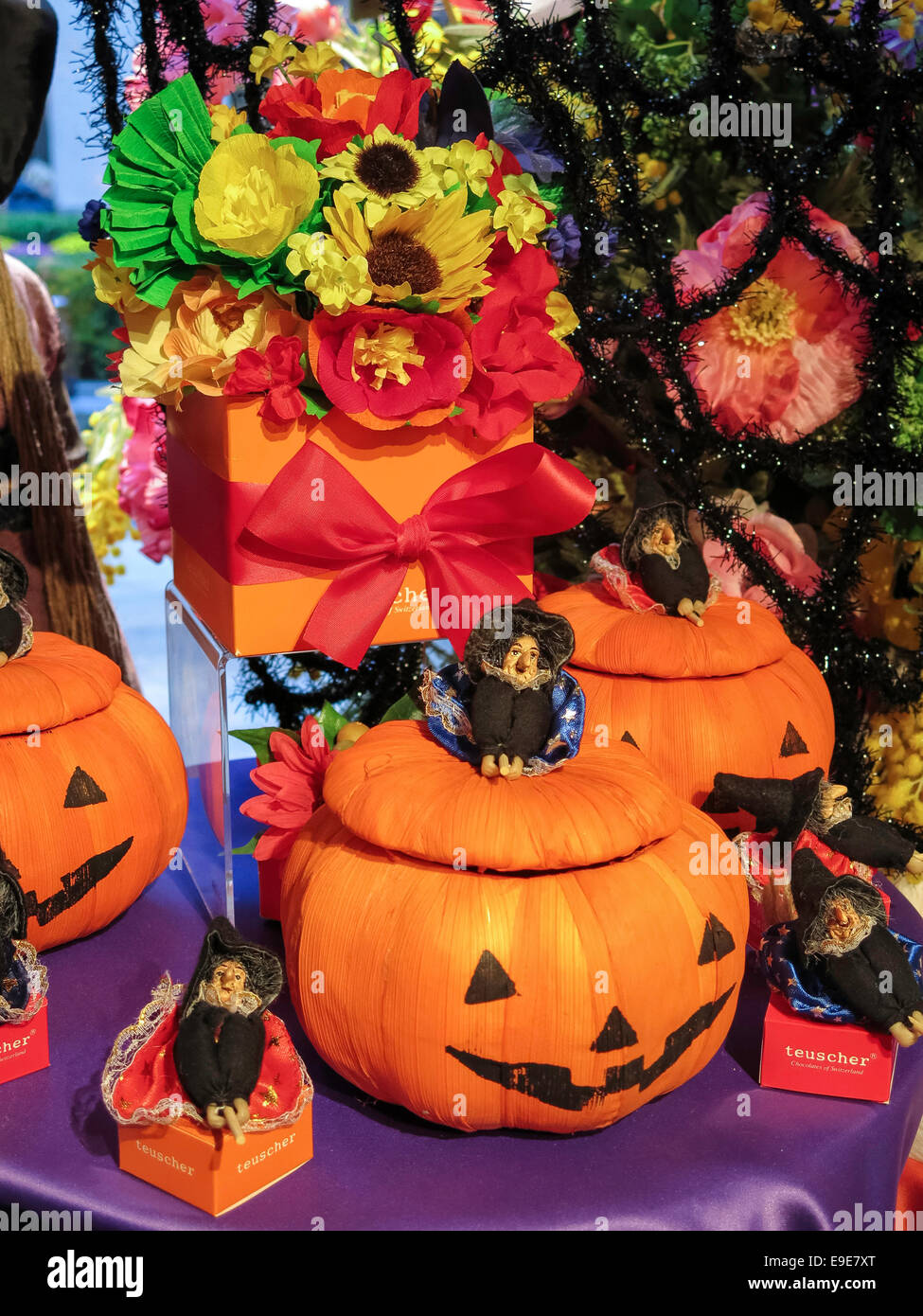 Teuscher Chocolatier, Rockefeller Center, NYC Stock Photo Alamy