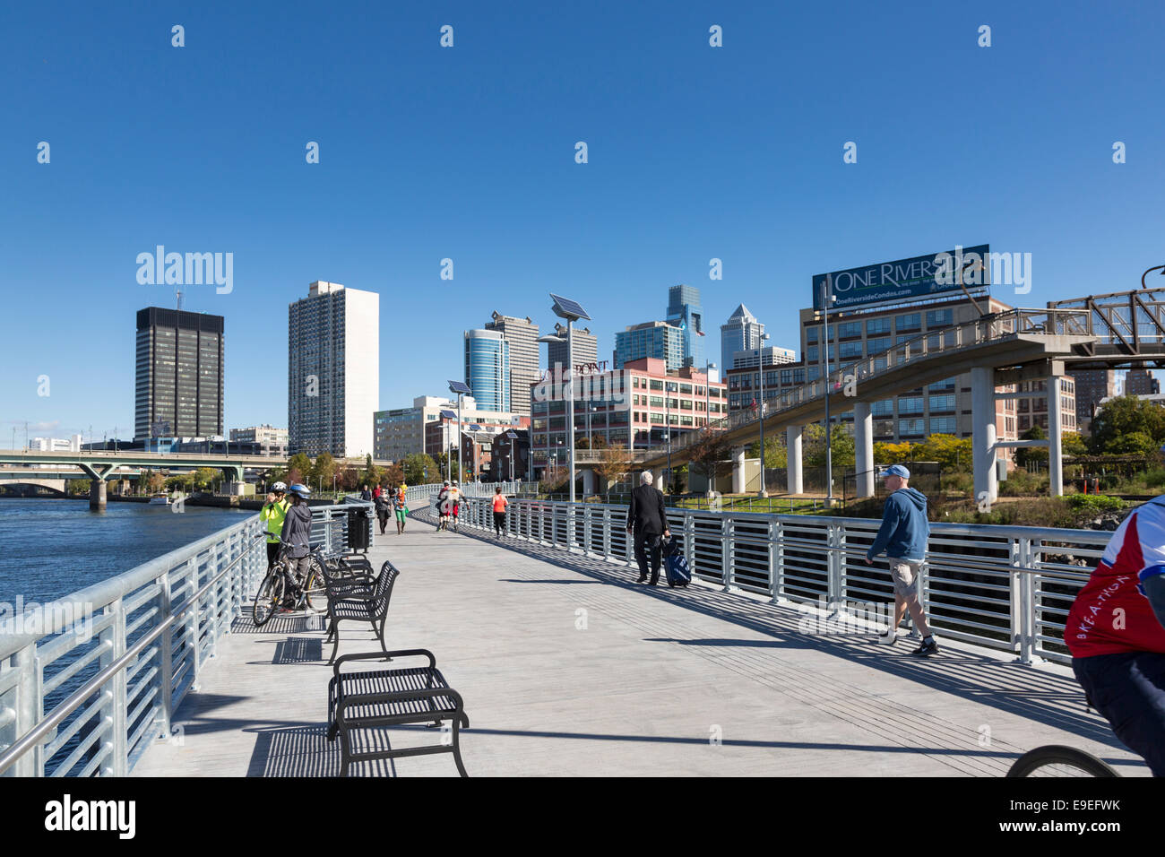 Schuylkill Banks Boardwalk, Schuylkill River Park, Philadelphia, Pennsylvania, USA Stock Photo