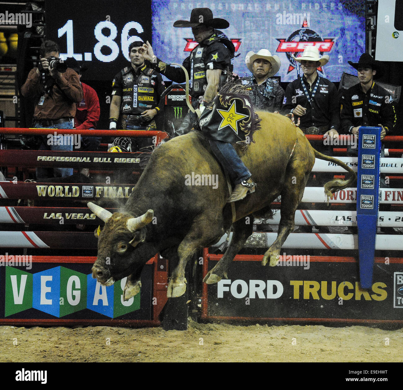 Bull Riding Wallpapers in HD APK for Android Download