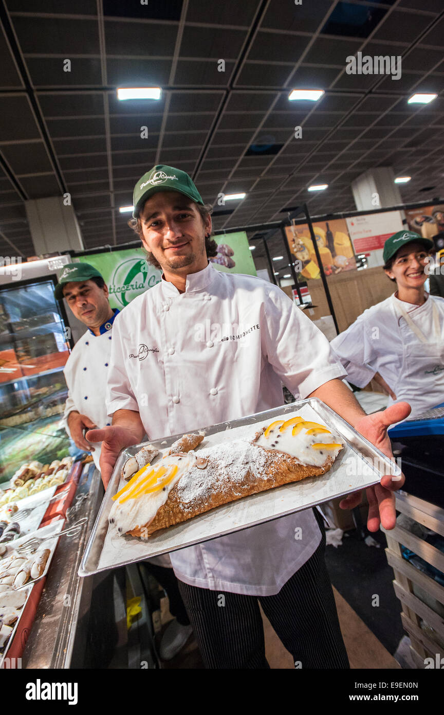 Turin, Italy. 26th Oct, 2014. Italy Piedmont Salone del Gusto e Terra Madre - Torino Lingotto - 23/27 October 2014 - Sicily Giant Cannolo Siciliano, Credit:  Realy Easy Star/Alamy Live News Stock Photo