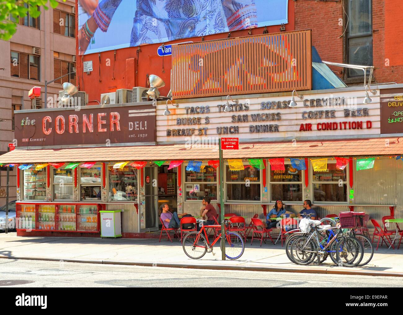 Corner coffee shop hires stock photography and images Alamy