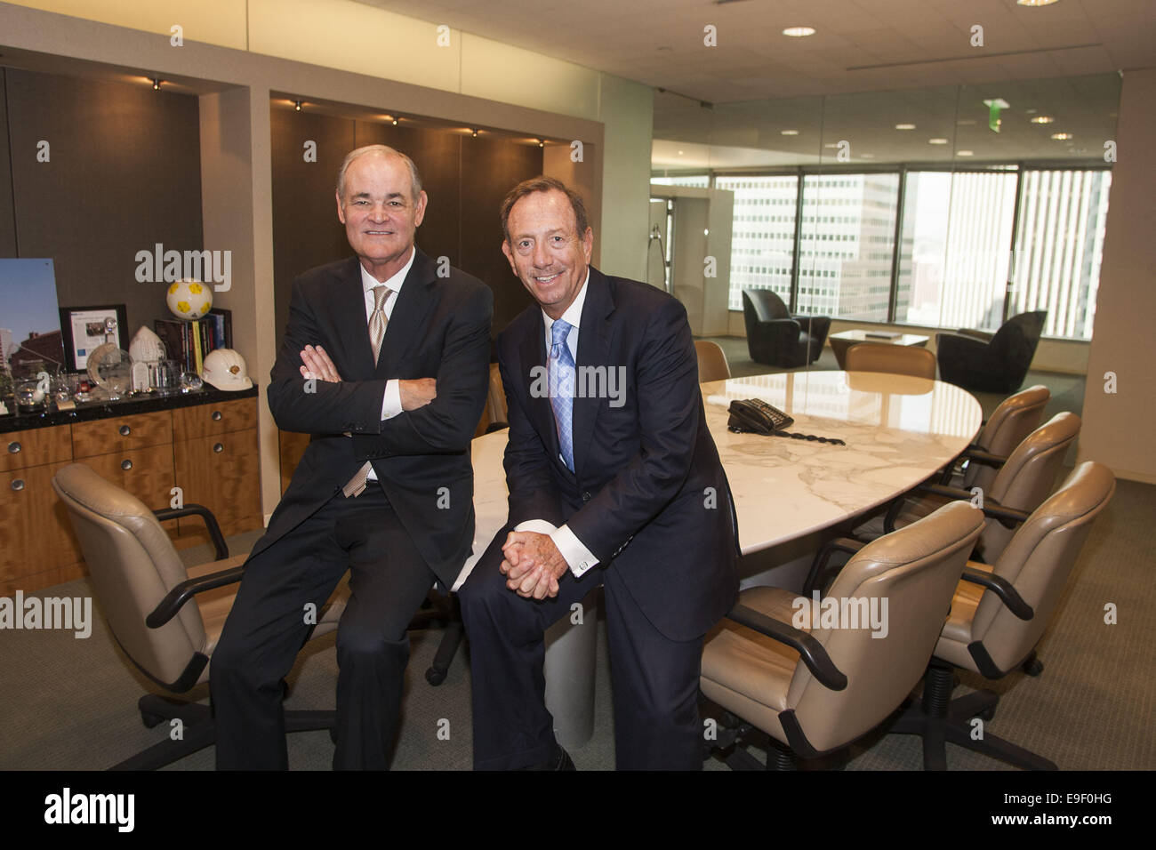 Los Angeles, California, USA. 22nd Oct, 2014. Jerry Porter, left, and