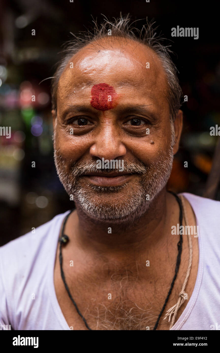 Agra kinari bazaar hi-res stock photography and images - Alamy