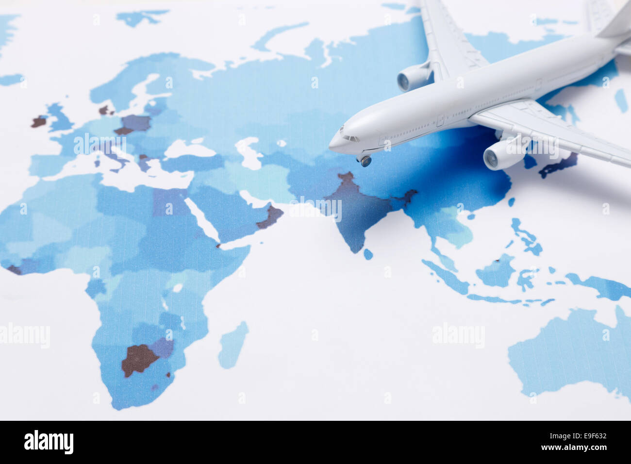 Air traffic map hi-res stock photography and images - Alamy