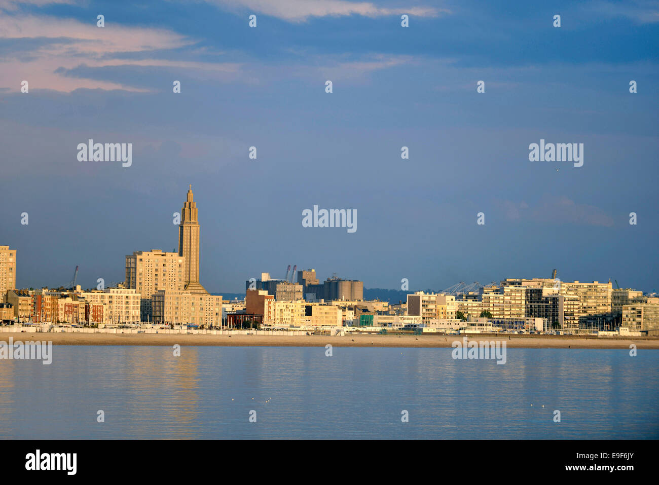 Le Havre (Normandy region): view towards the city from Sainte-Adresse Stock Photo