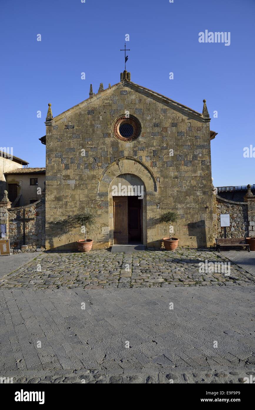 Santa Maria Church (Monteriggioni) Stock Photo