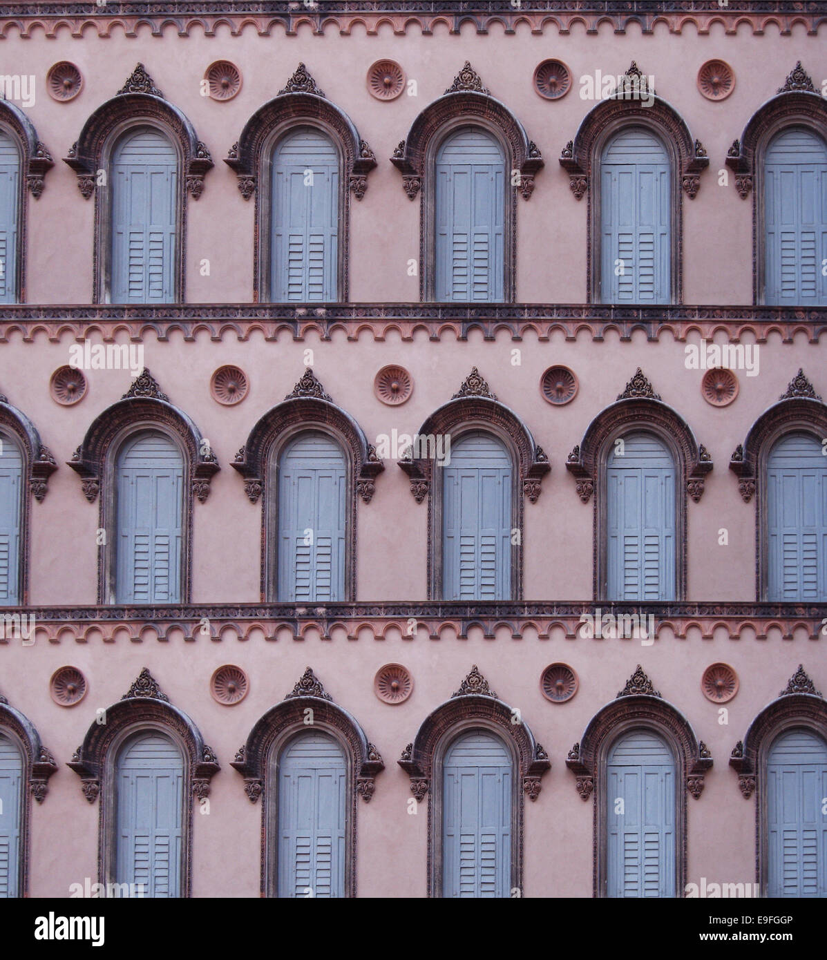 Shuttered front windows hi-res stock photography and images - Alamy