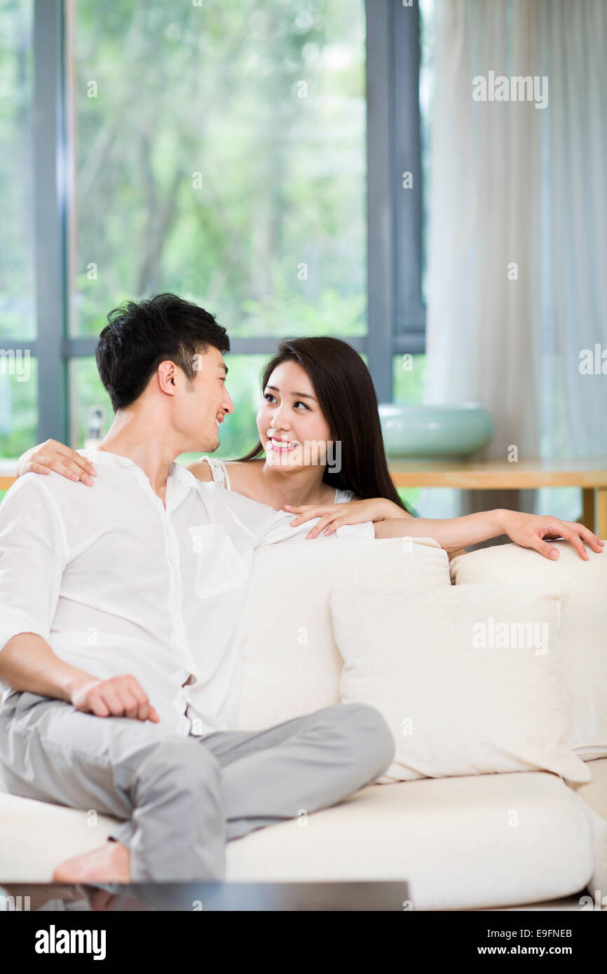 Young women arms around each other hi-res stock photography and images ...