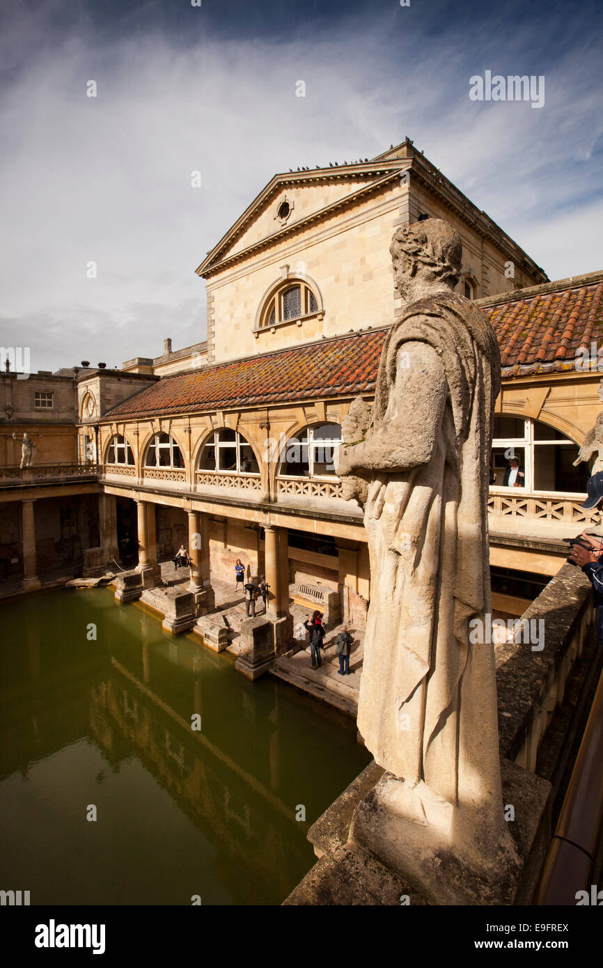 UK, England, Wiltshire, Bath, Roman Baths, statue overlooking main pool