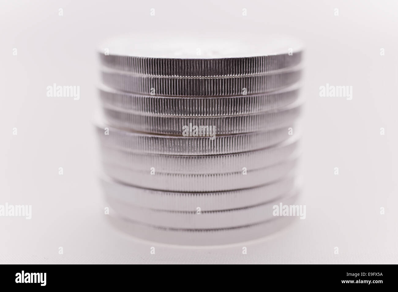 Silver coins and bars hi-res stock photography and images - Alamy