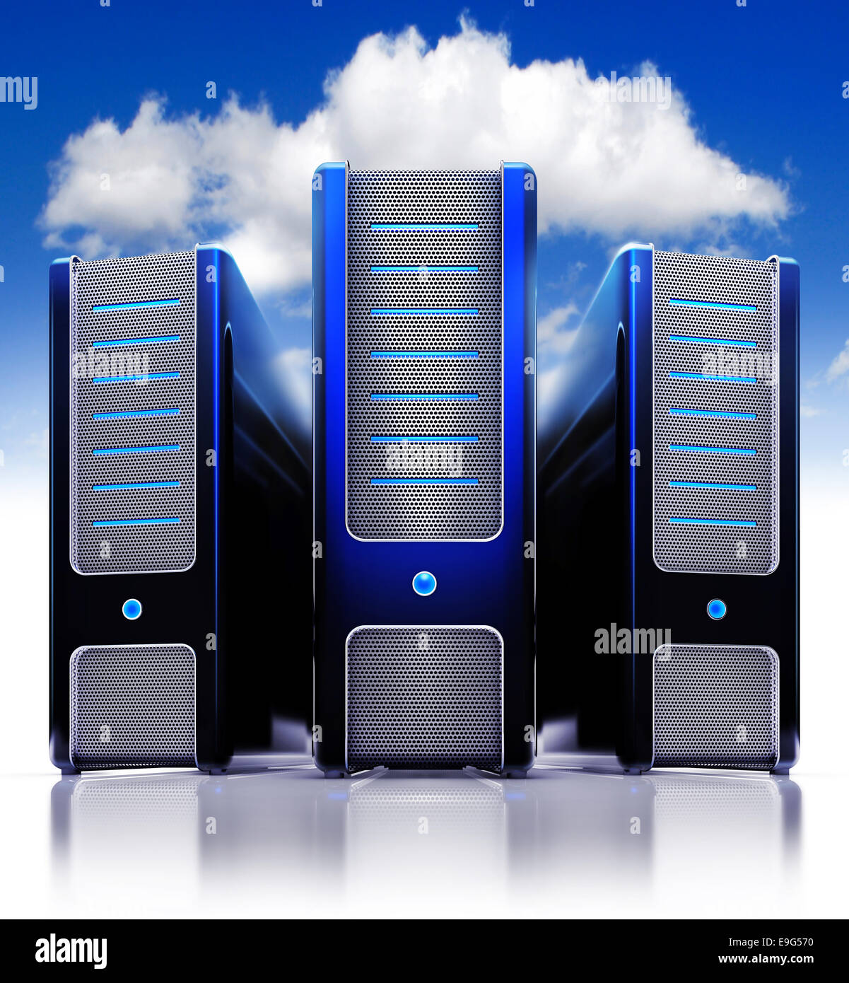 Cloud computing online hi-res stock photography and images - Alamy